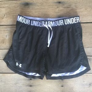 Under Armour black mesh shorts